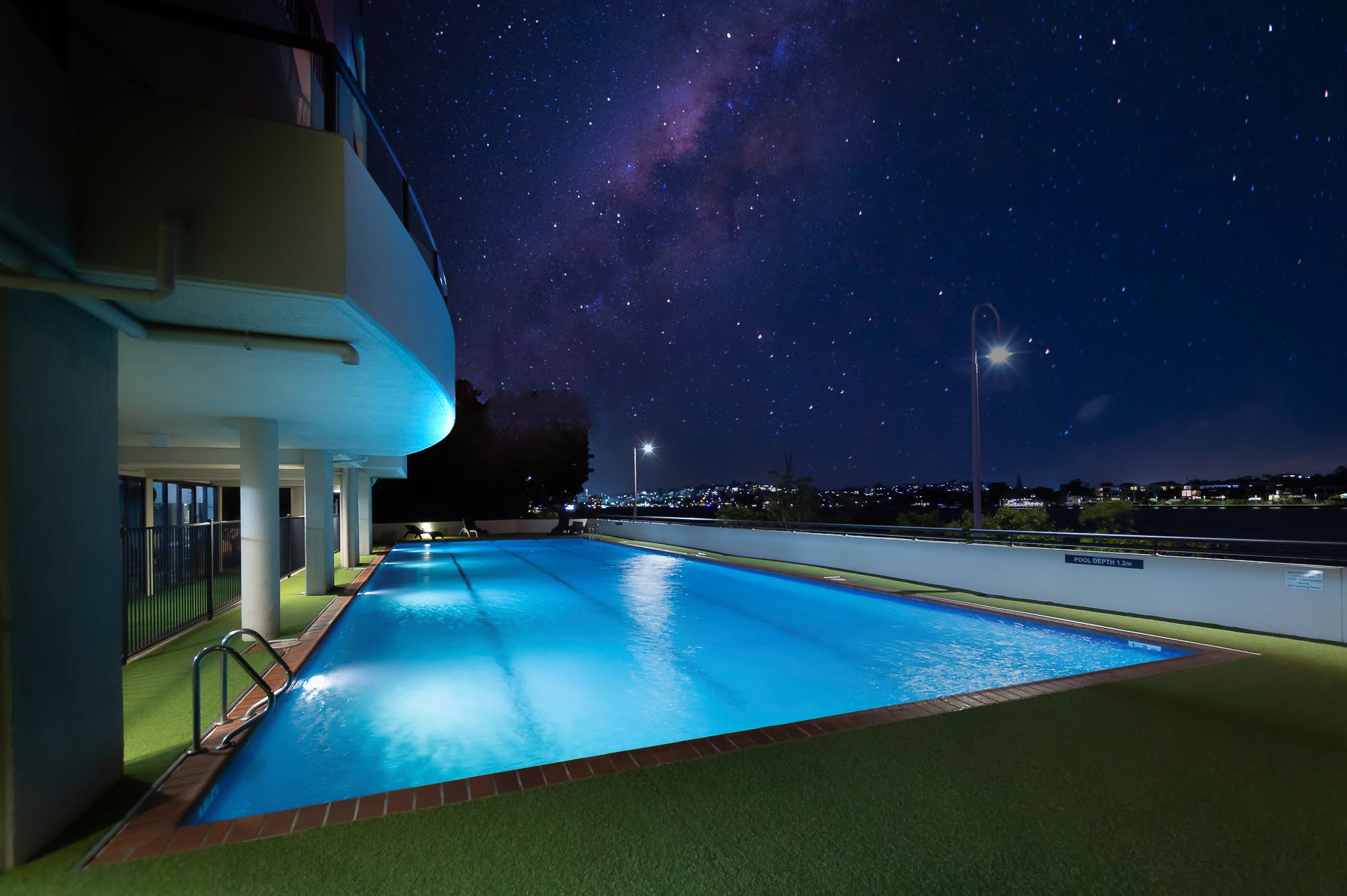 25M-Lap-Pool-Night-and-Galaxy-Sky-View